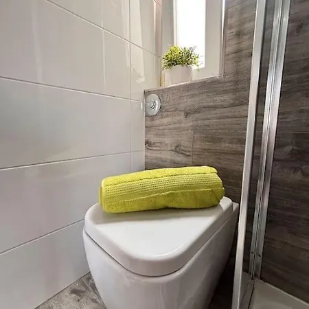 Апартаменты Elegant Penthouse In St Julians Stj28 Сент Джулианс